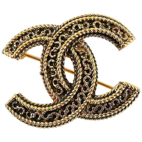 CHANEL Fashion Brooches for sale .